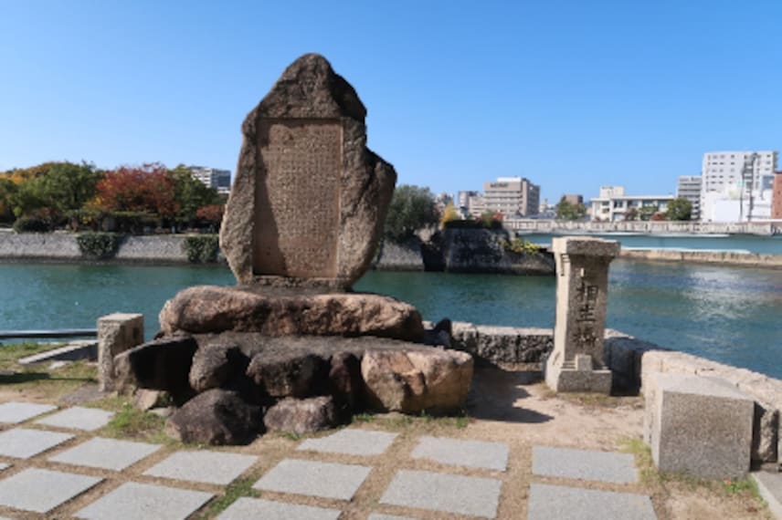 Hiroshima_Aioi_Bridge_1
