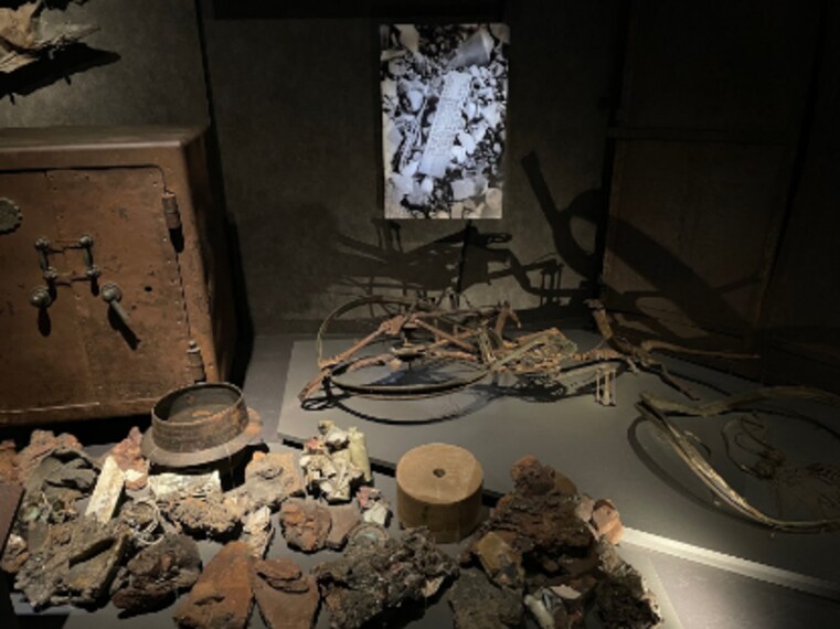 Hiroshima_Peace_Memorial_Museum_3