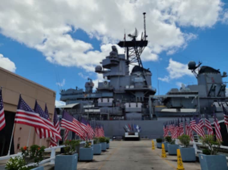 Honolulu_Battleship_Missouri_Memorial_4