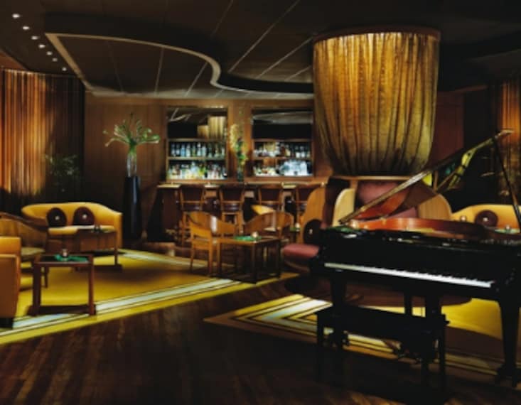 Honolulu_Lewers_Lounge_1