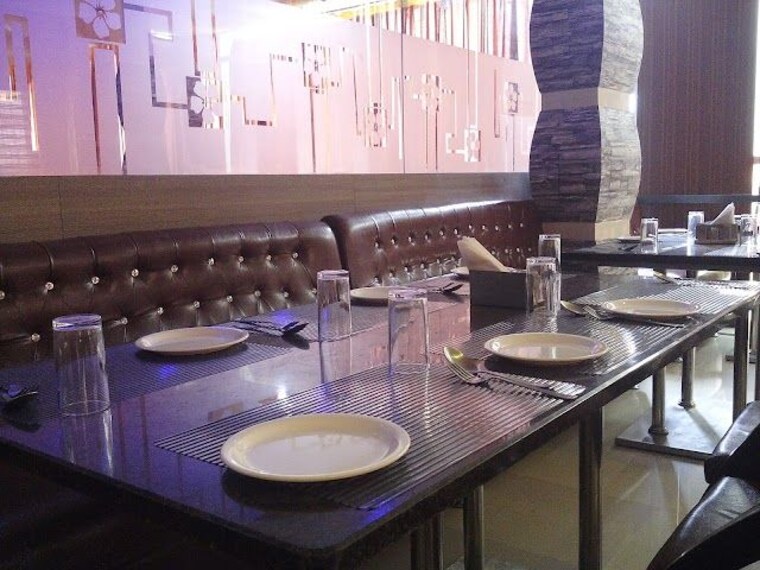 Sri_sampoorna_bhavan_1