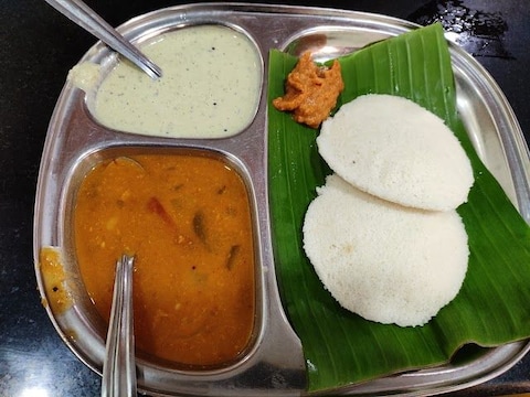 Sri Sampoorna Bhavan