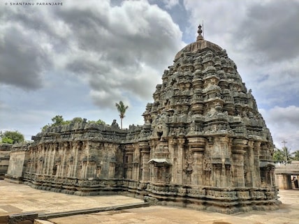 Amruteshwara Temple Annigeri