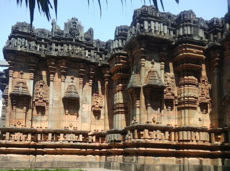 Chandramouleshwara_Temple_1