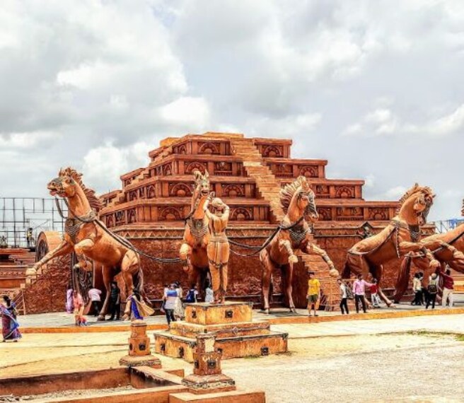 Have a Fabulous Day-Out at Ramoji Film City | Hyderabad - What to ...