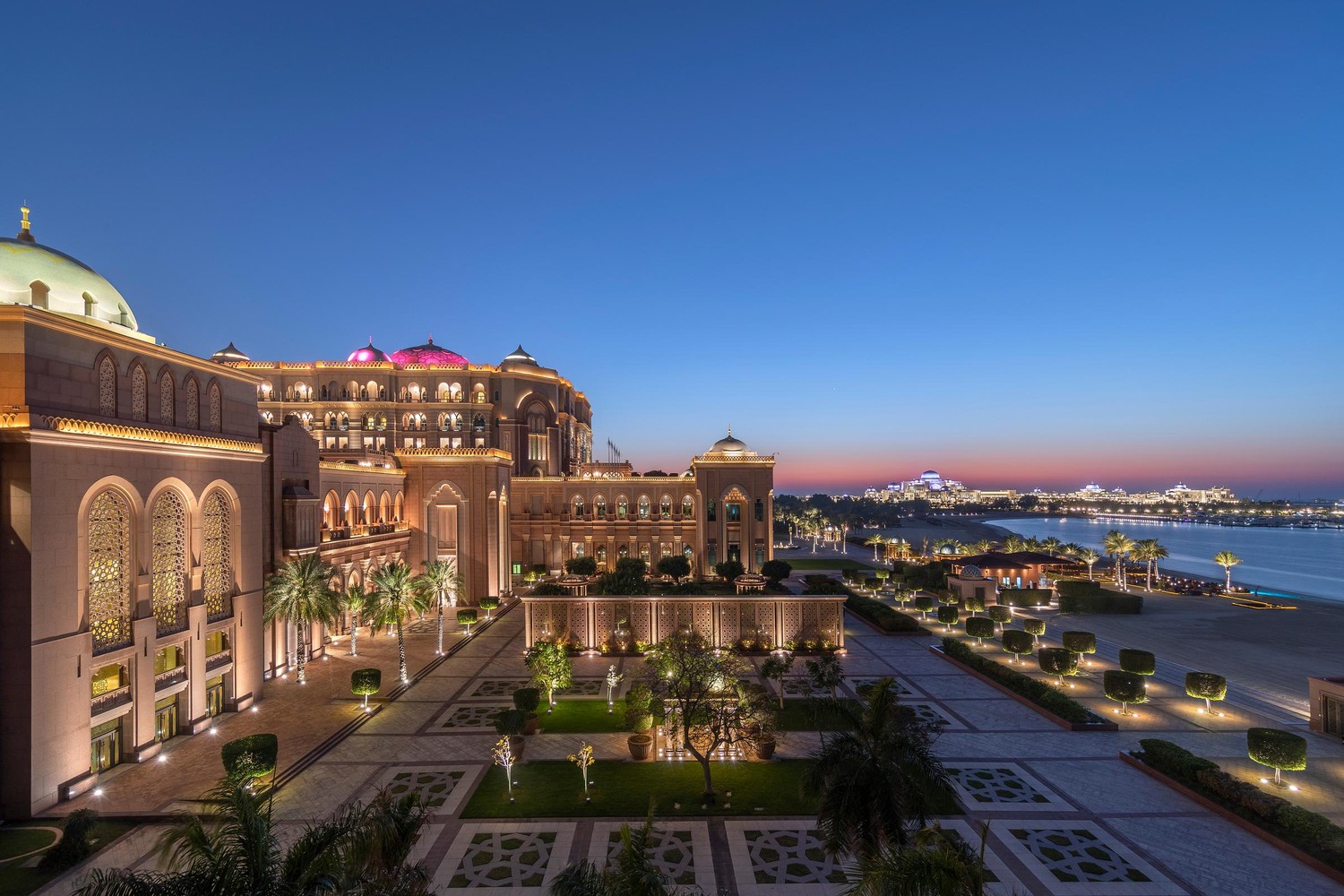 Emirates Palace Dining Experience