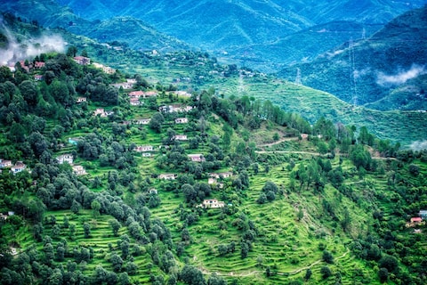 Image from popular destination Lansdowne - Home of Well-Preserved British Heritage