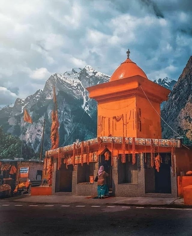 Yamunotri_hanuman_chatti_2