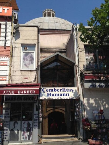 istanbul_take_relaxing_bath_at_cemberlitas_hamami