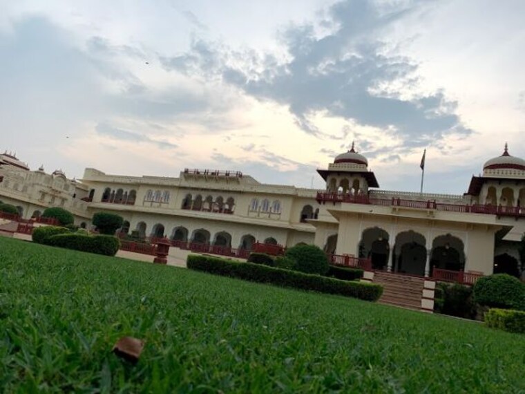 jaipur_verandah_cafe_1