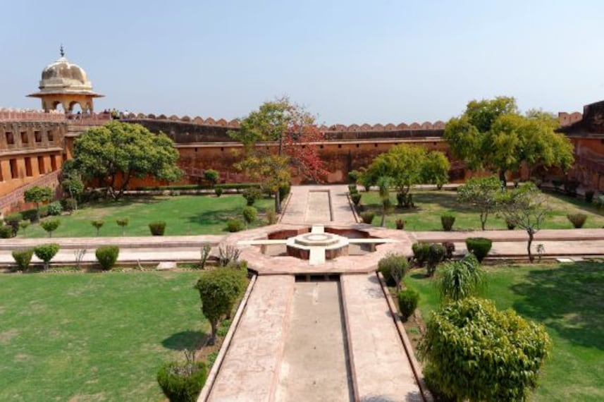 nahargarh_fort_2