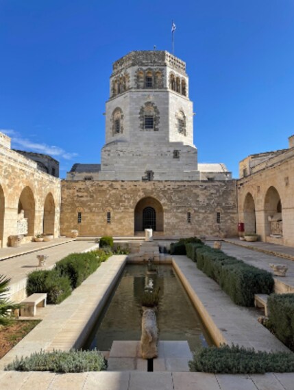 Jerusalem_Rockefeller_Archaeological_Museum_2