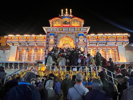 Saket Restaurant-Joshimath