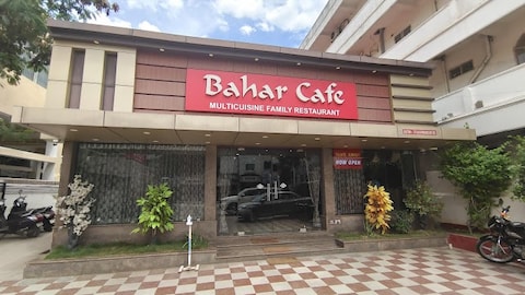 Bahar Cafe