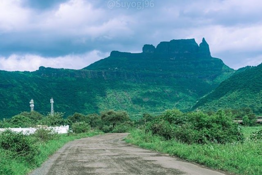 Malanggad_fort_2