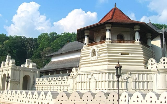 Kandy Royal Palace Of Kandy Landscape Image
