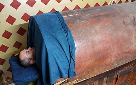 Try Ayurvedic Therapies