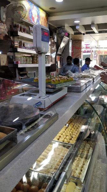 kanpur_ram_misthan_bhandar