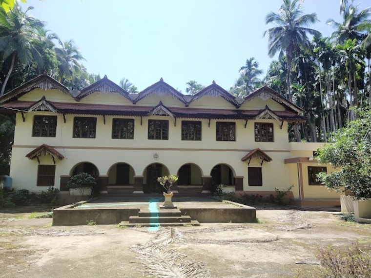 Maipady_Palace_2