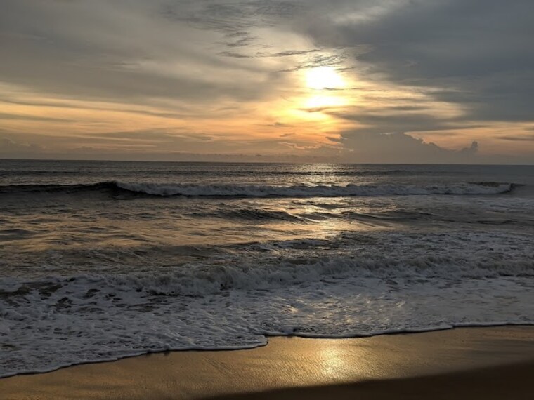 Thaikadappuram_Beach_1