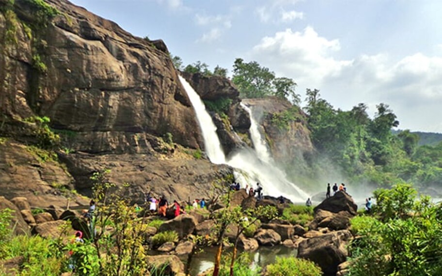 Kochi Athirapally Landscape Image
