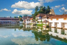 Visit the Padmanabhapuram Palace