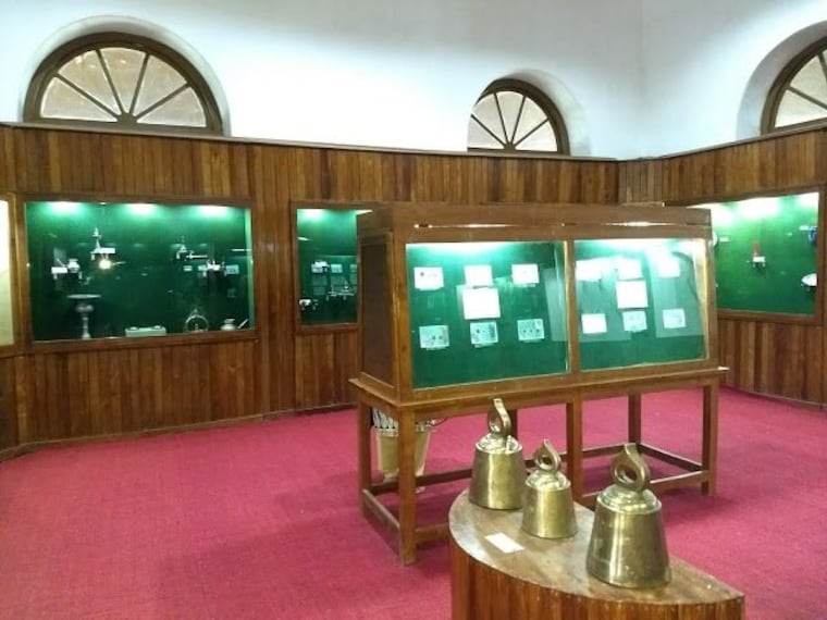 kozhikode_pazhassi_raja_archaeological_museum