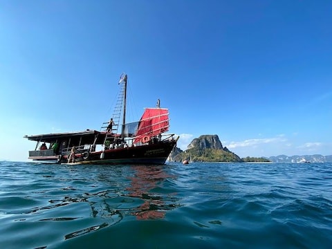 Krabi Sunset Cruise