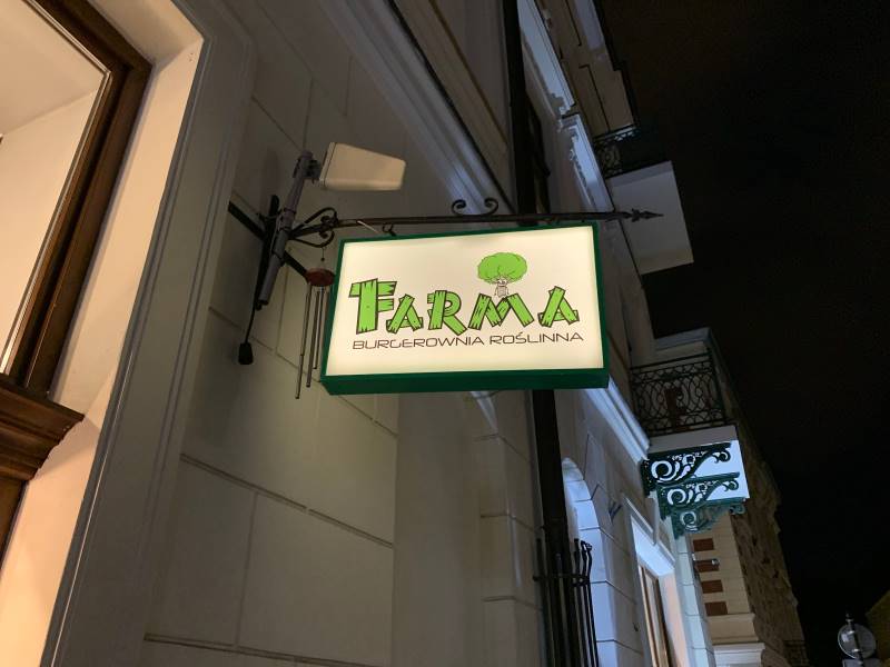 Krakow_Farma_Vegan_Burgers_6