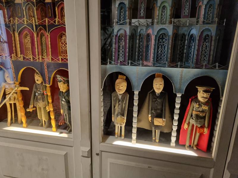 Krakow_Oskar_Schindlers_Enamel_Factory_10