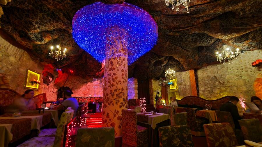 Krakow_Restauracja_The_Piano_Rouge_2