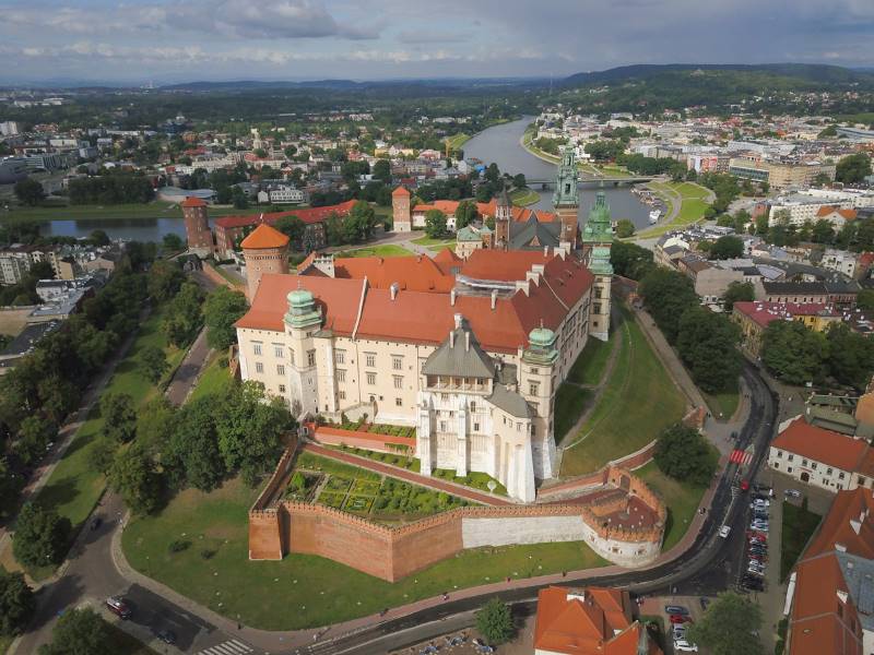 Krakow_Wawel_Royal_Castle_1