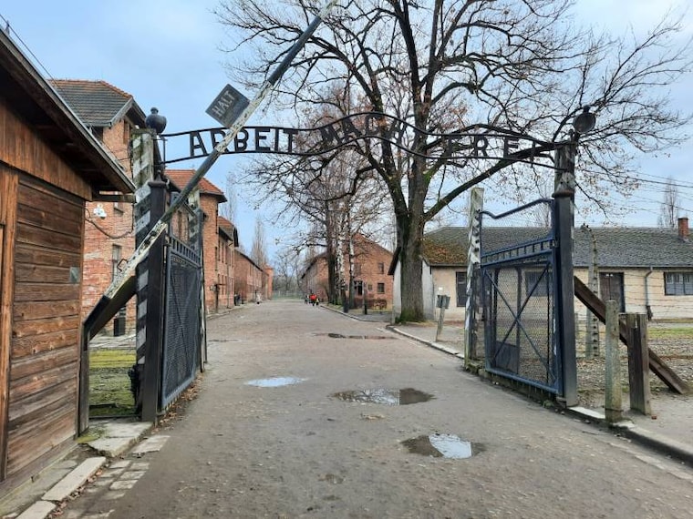 Krakow_Auchwitz-Birkenau_Concentration_Camps_3