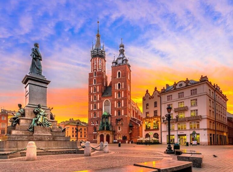 Krakow_Old_Town_4