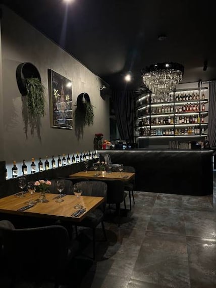 Krakow_Shadow_Resto_Bar_1