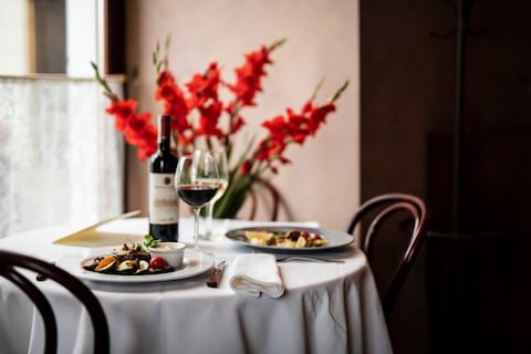 Szara Resto&Bar