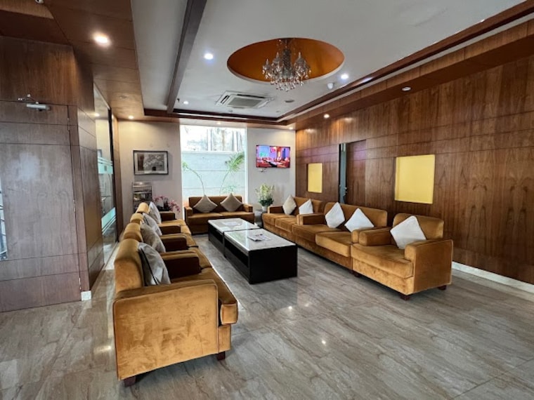 Triguna_Clarks_Inn_2