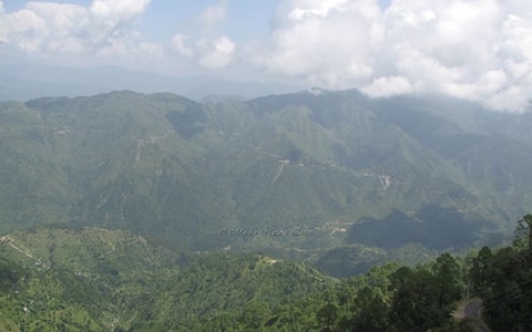 Trek to the Snow Viewpoint