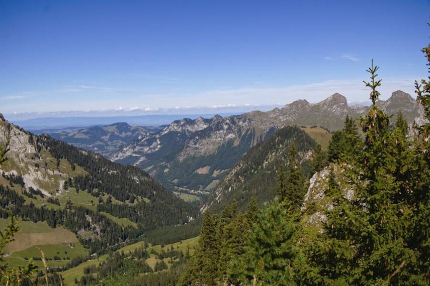 Lausanne_Hike_Gastlosen_3