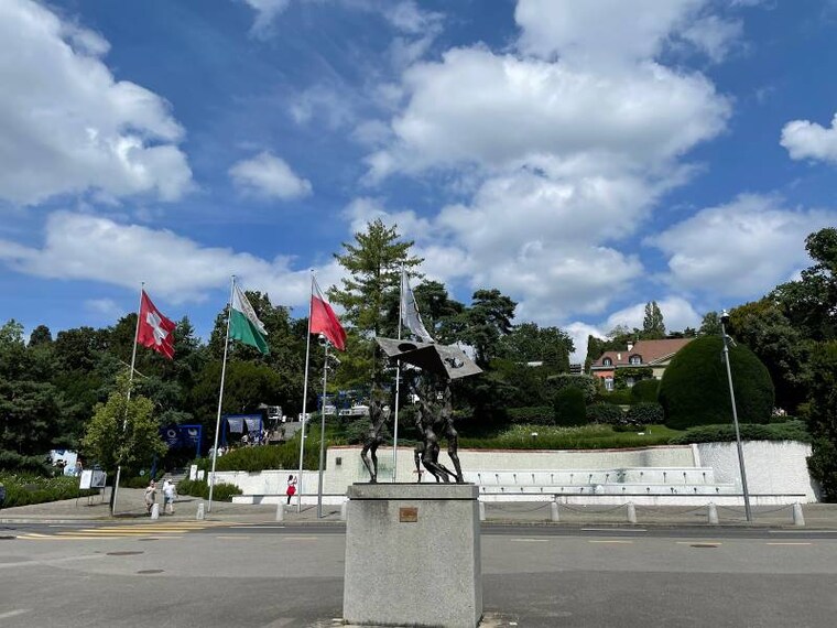 Lausanne_Parc_Olympique_7