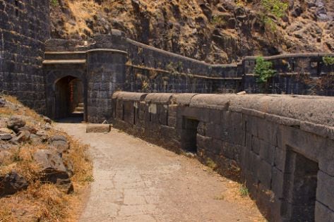 lohagad_fort_3