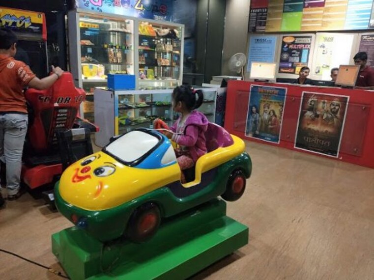 lonavala_khandala_triose_plaza_2