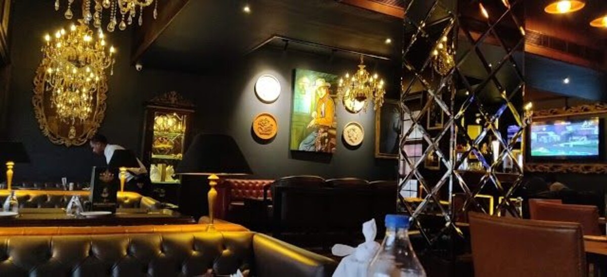 ludhiana_colonels_cabin