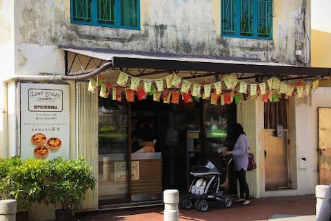 Lord Stows Bakery