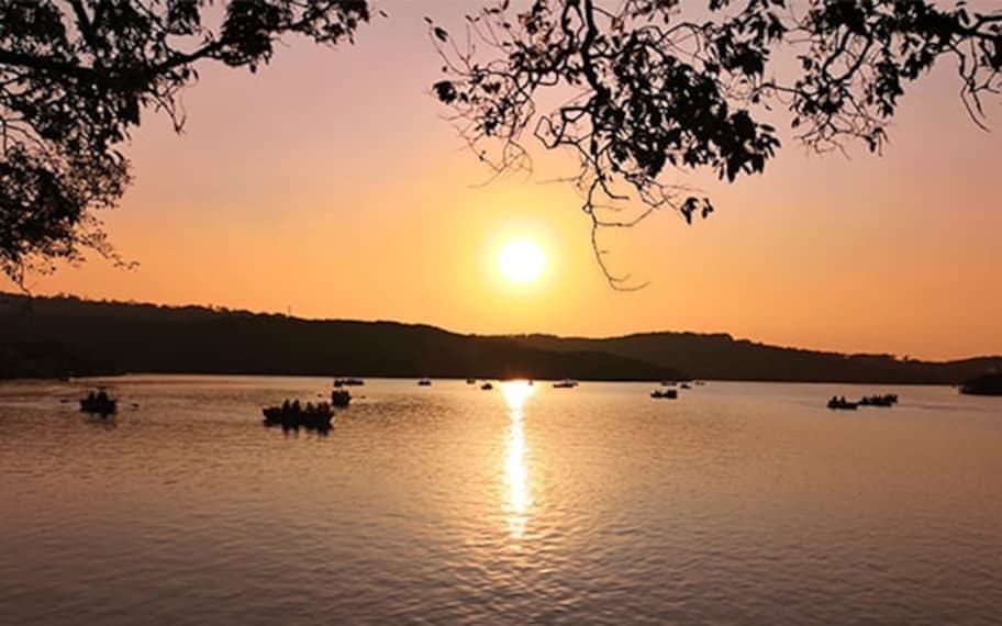 Mahabaleshwar Venna Lake Landscape Image