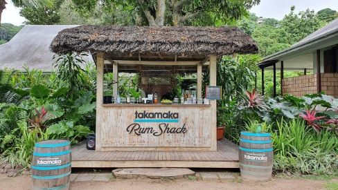 mahe_takamaka_bay_distillery