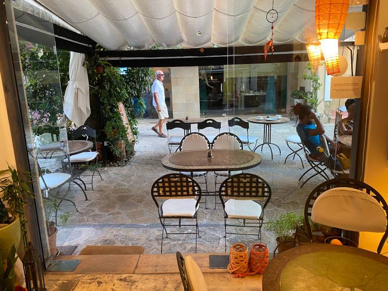Majorca_Natural_Cafe_Vegetarian_&_Vegan_4