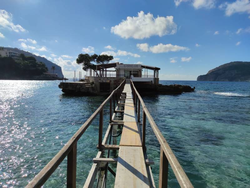 Majorca_Playa_de_Camp_de_Mar_2