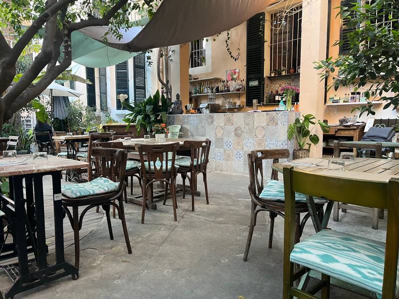 Majorca_Temple_Natura_Cafe_Garden_9