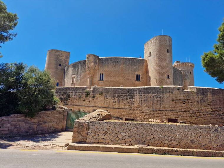 Majorca_Castell_de_Bellver_2